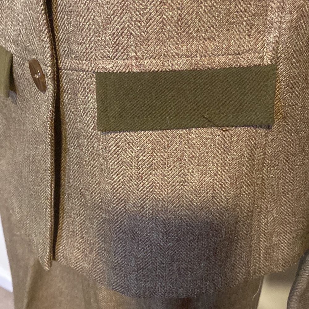 PRE-OWNED WOMEN KORET 2 PIECE GREEN PANTSUIT PANTS & BLAZER - Picture 8 of 16